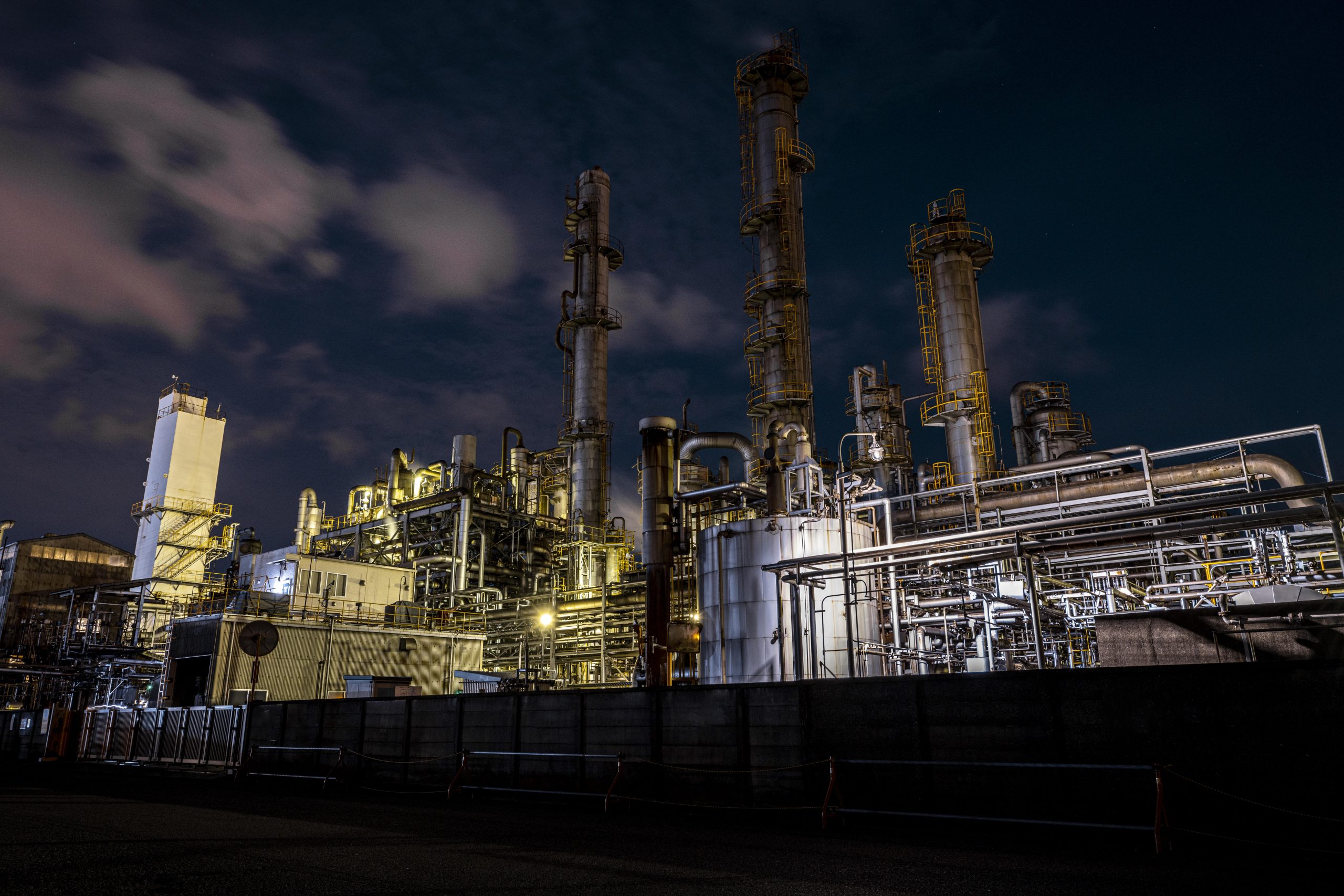 Petrochemicals, chemicals, and raw materials - Manufacturing & Supply